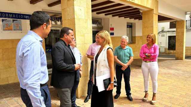 La visita de la consellera Salomé Pradas a La Nucia este viernes.