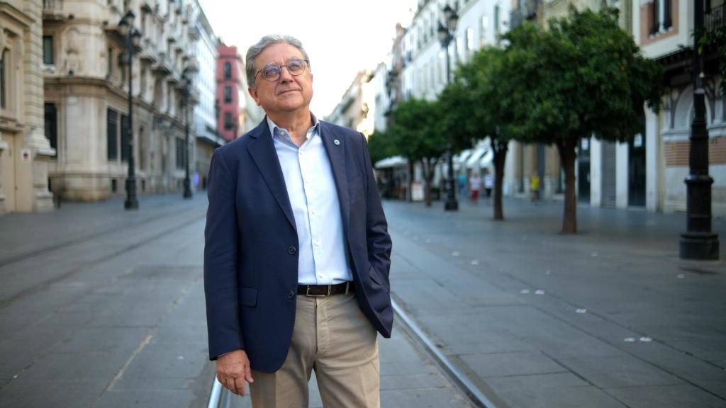 Enric Millo, ex delegado del Gobierno en Cataluña durante el 1-O posa en Sevilla para la entrevista a EL ESPAÑOL.