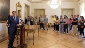 El alcalde de Salamanca, Carlos García Carbayo, recibe a una delegación del XXVI Foro Iberoamericano de Garantías, organizado por Iberaval.  (3)