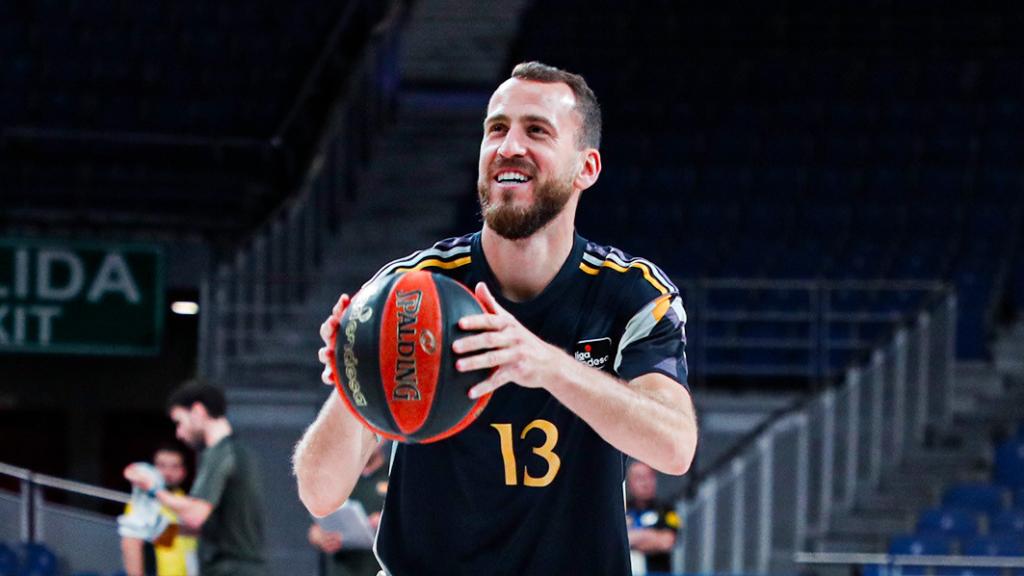 Sergio Rodríguez, en el calentamiento.