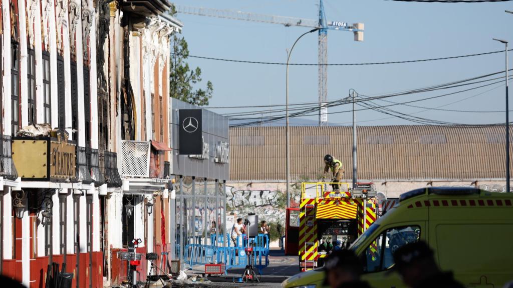 Inmediaciones de la sala Teatre, en la zona de ocio de Las Atalayas, donde ocurrió el incendio.