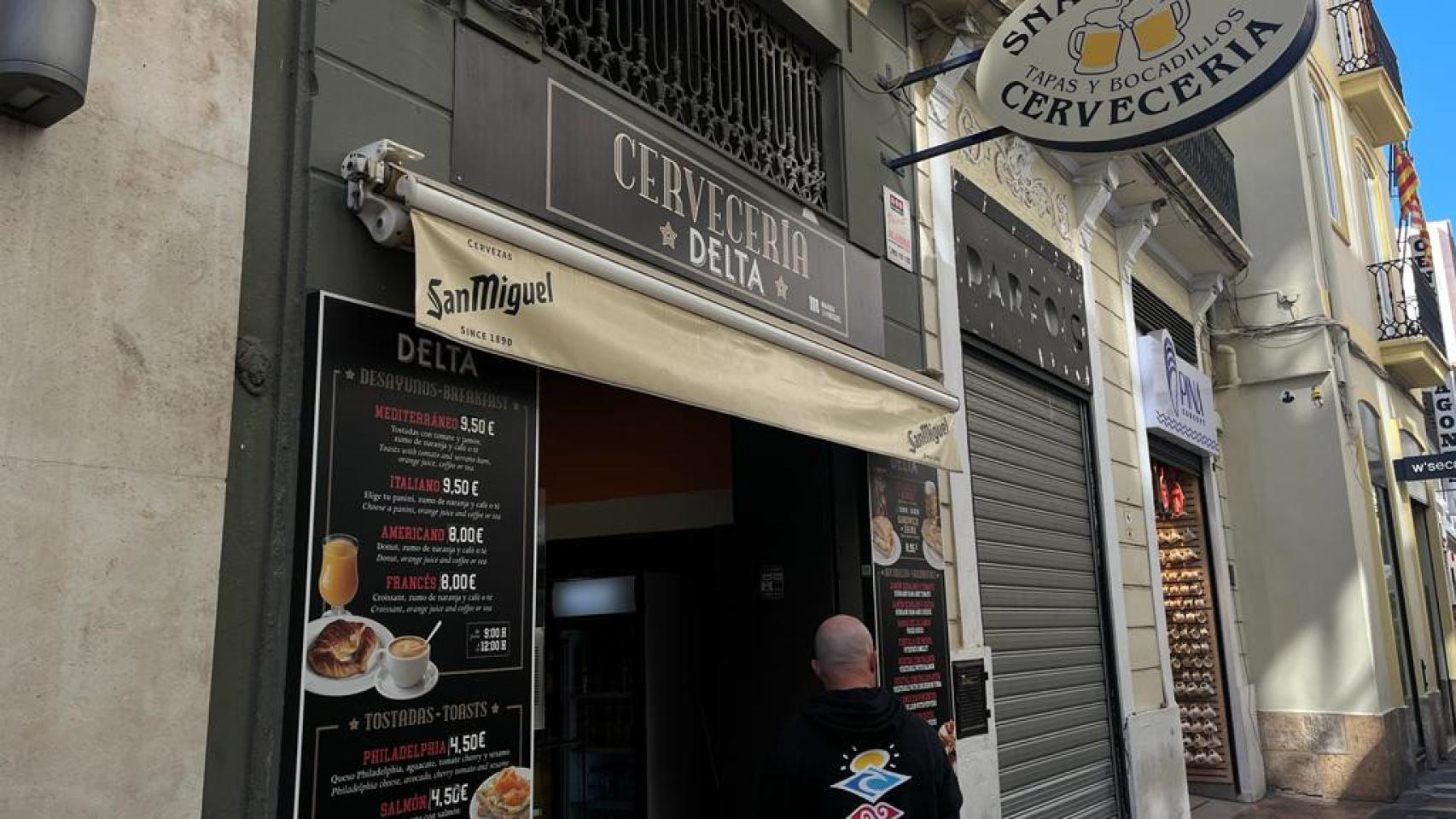 Cervecería Delta, en la calle Juan de Austria de Valencia. Raquel Granell