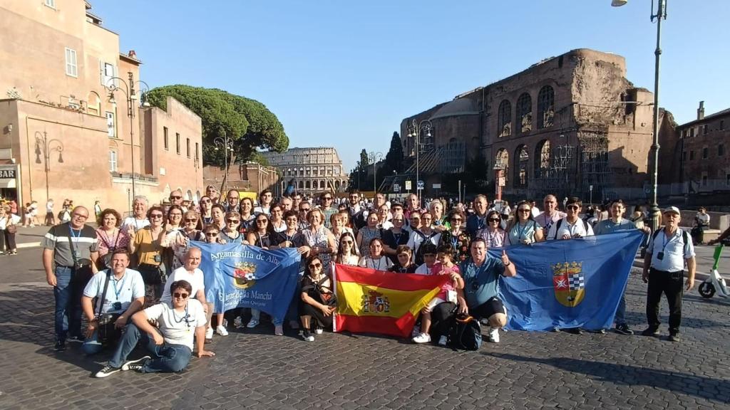 El grupo en Roma.