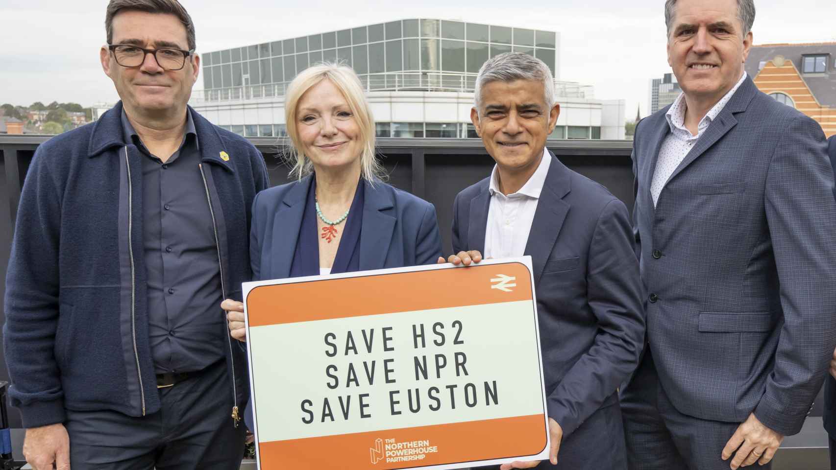 Los alcaldes de Manchester, West Yorkshire, Londres y Liverpool, la pasada semana reclamando la continuación del proyecto HS2.