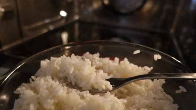 Recalentar el arroz es una pésima idea.