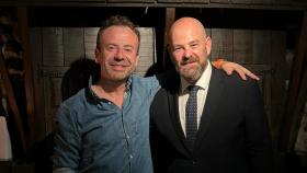 El chef Nacho Manzano junto al sumiller José Luis García.