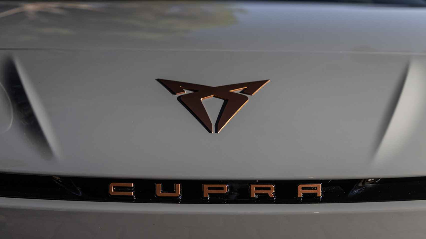 El Cupra Born durante la prueba mostró un consumo de 13 kWh.