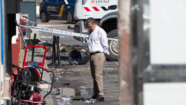 El alcalde de Murcia, José Ballesta, en el lugar de la tragedia.