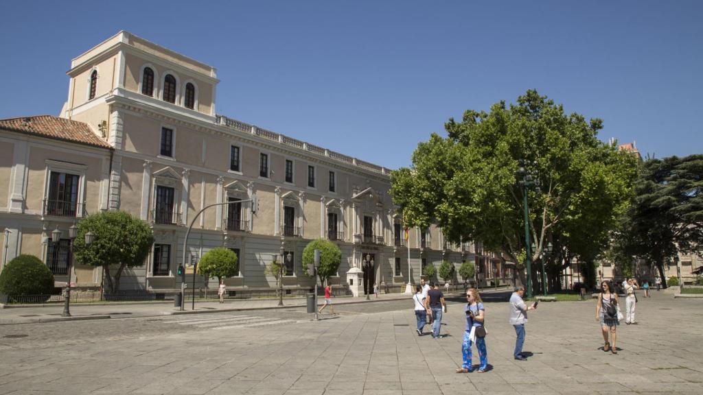 Imagen de la fachada del Palacio Real de Valladolid.