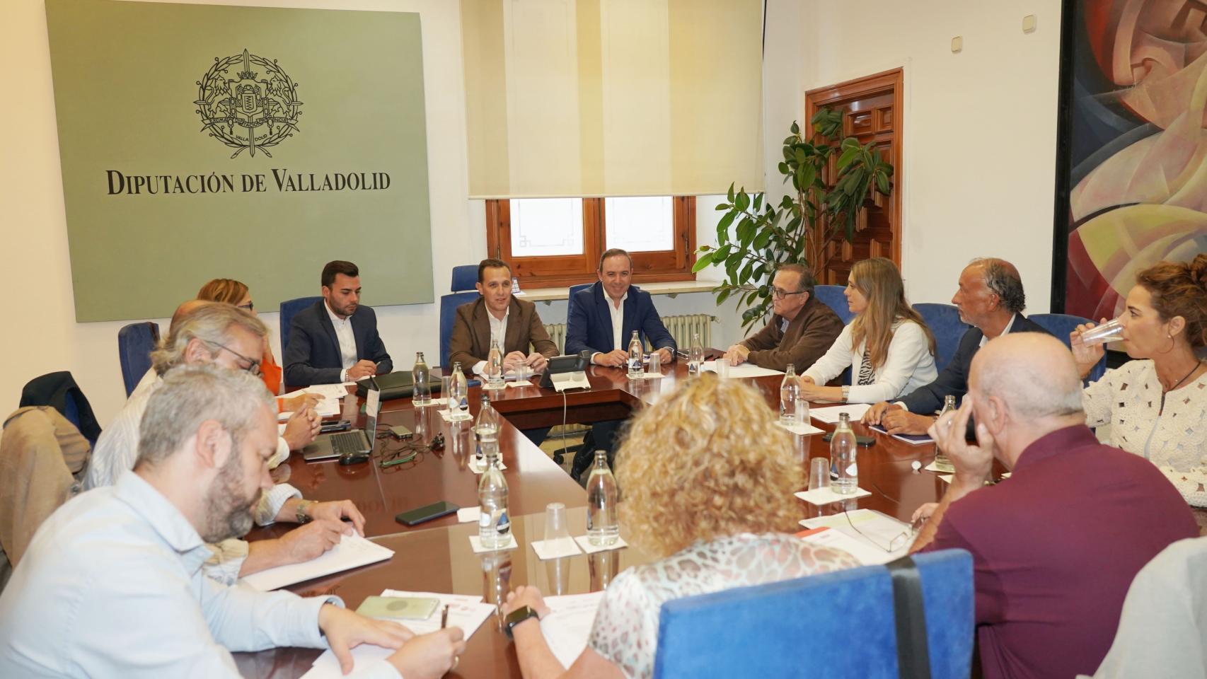Reunión de la Diputación de Valladolid con el Diálogo Social