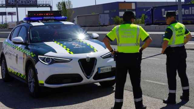 Guardia Civil tráfico multa