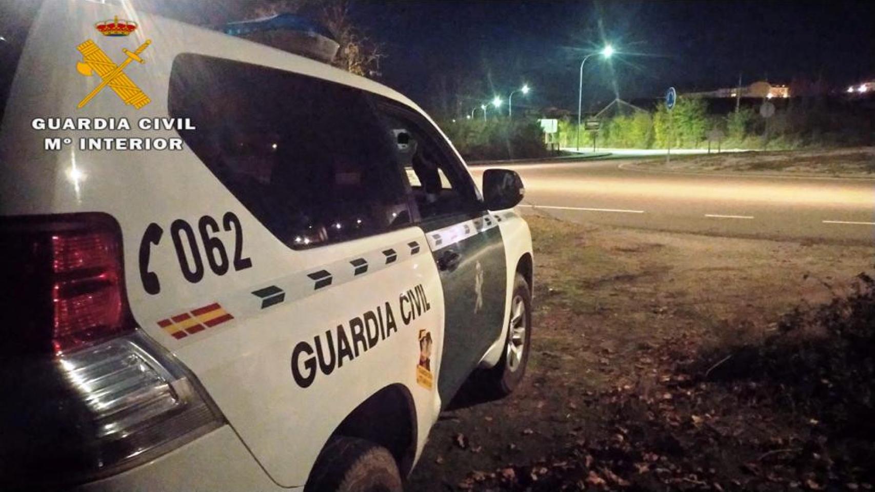 Un vehículo de la Guardia Civil en el dispositivo preventivo en Ávila
