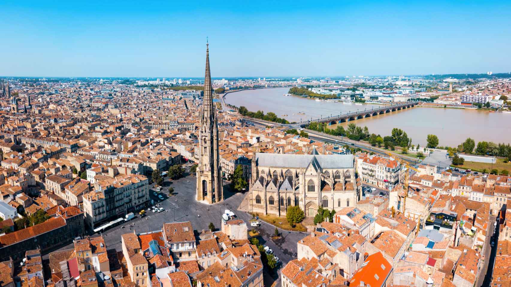 Panorámica de Burdeos, la ciudad principal de las que forman parte de la mancomunidad Bordeaux Métropole.
