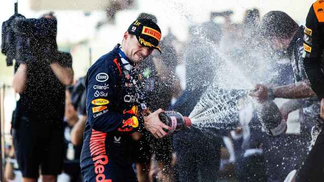 Max Verstappen celebra con Red Bull