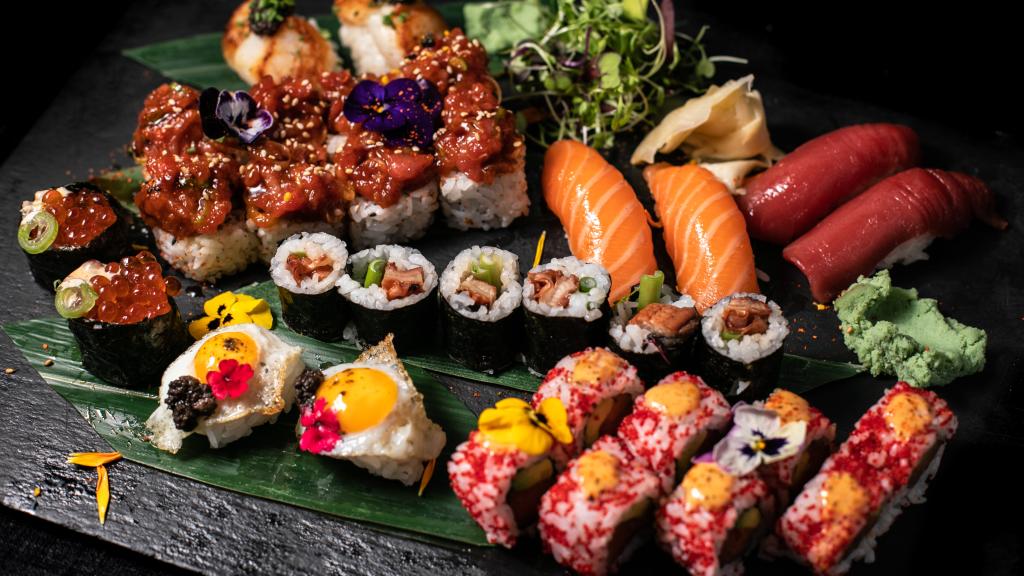 Trocadero Commodore añade como novedad en la capital una barra de sushi.
