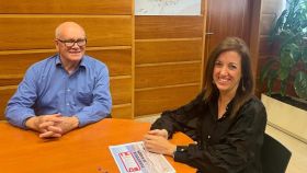 La directora general de Transportes y Logística, Laura Paredes, recibe la visita de su homólogo valenciano, Manuel Ríos, este martes.