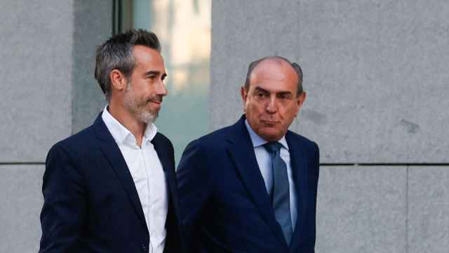 Jorge Vilda entra junto a su abogado en la Audiencia Nacional