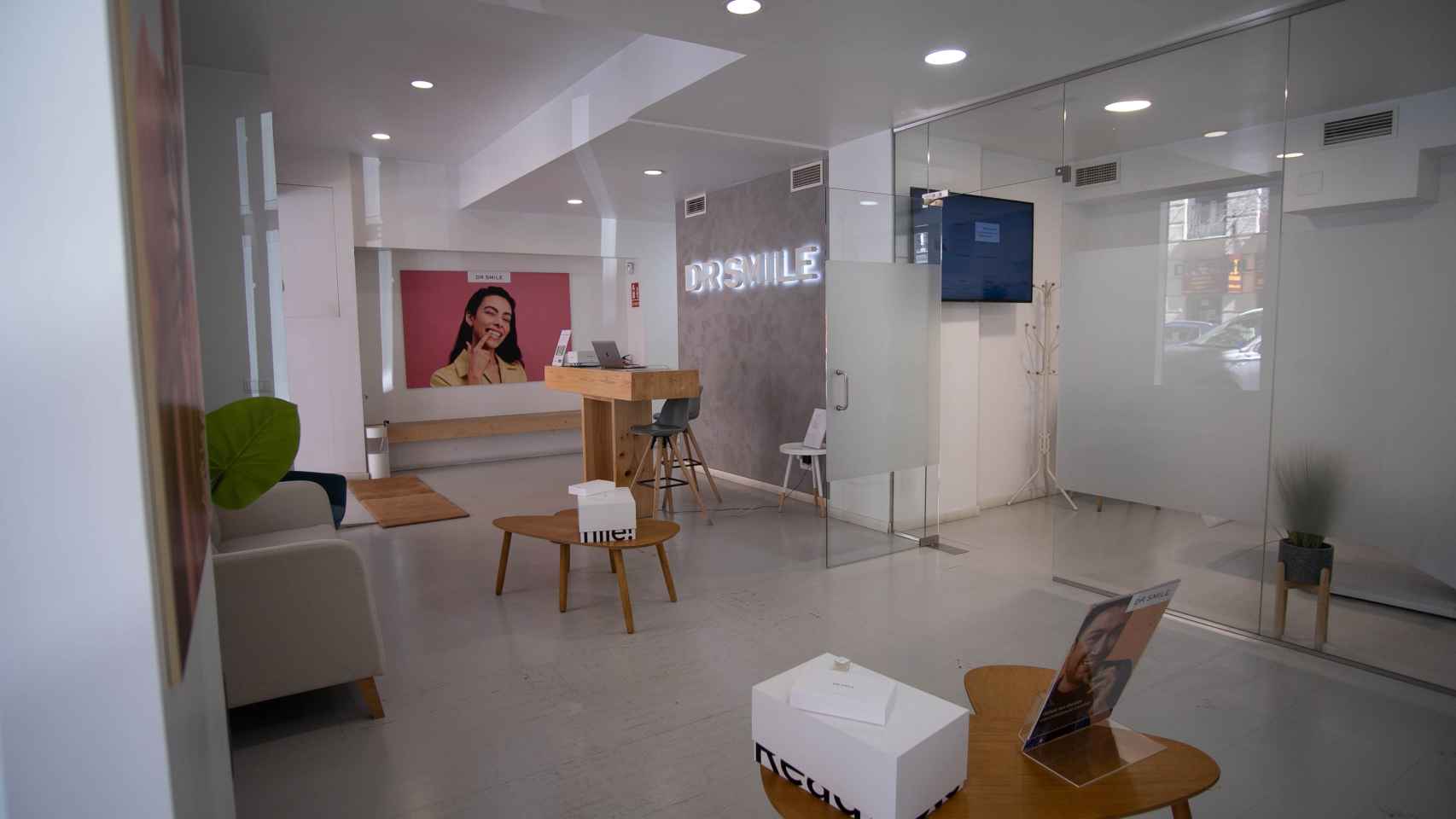 Interior de la clínica Dr Smile de Madrid.