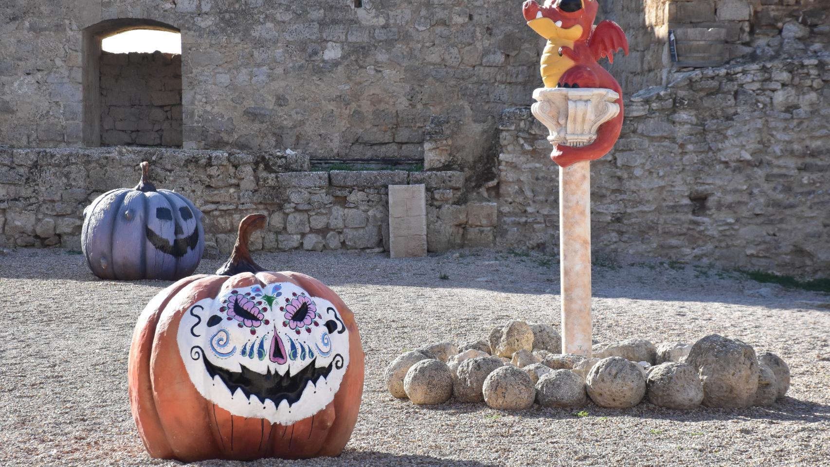 Nueva exposición de Halloween en el Castillo Encantado de Trigueros del Valle