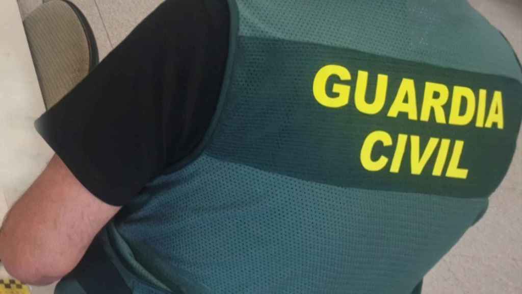 Dos jóvenes detenidos y un investigado por atracar varios comercios en A Guarda (Pontevedra)