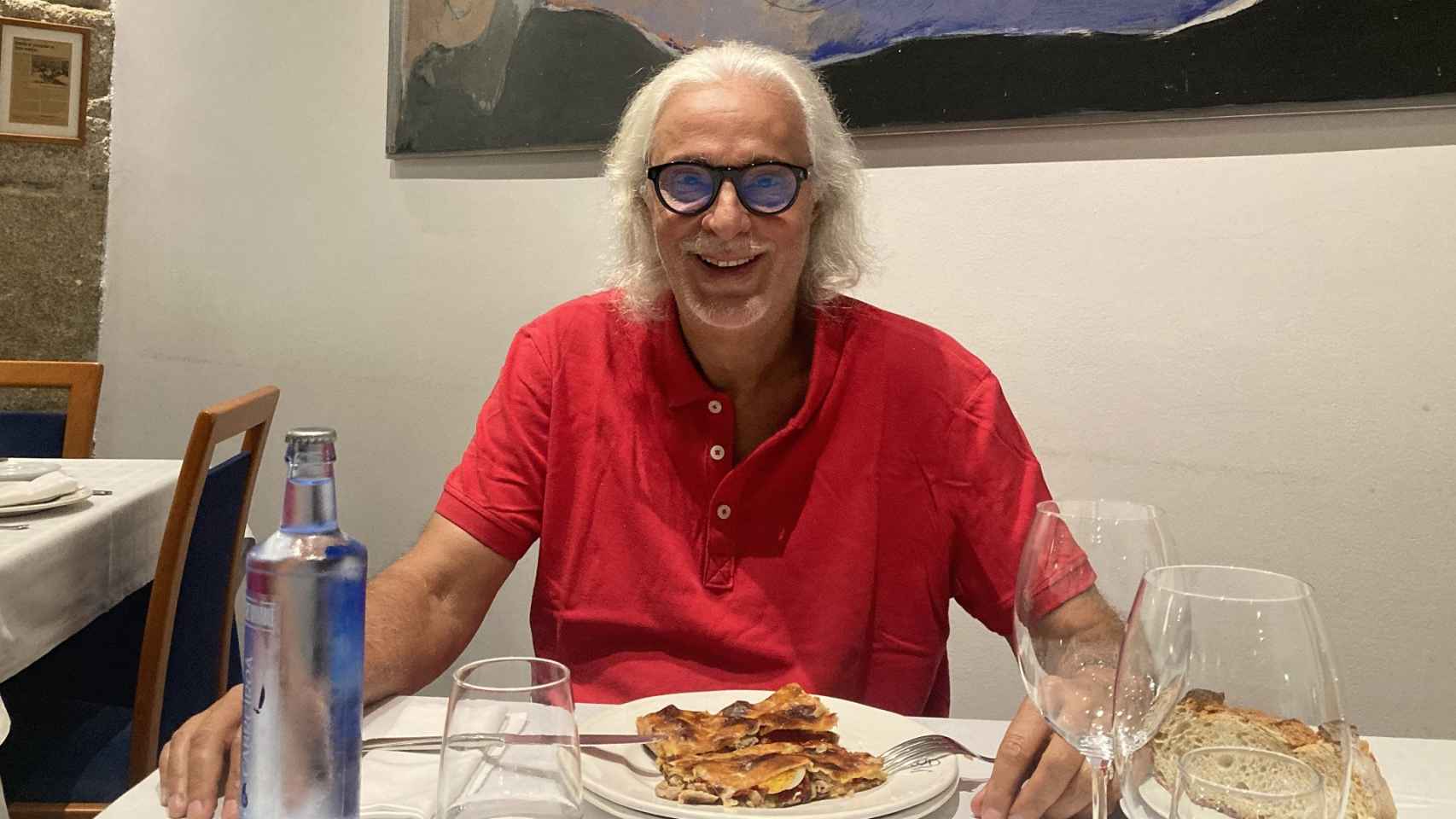 Antonio García Teijeiro en el restaurante Casa Moncho.
