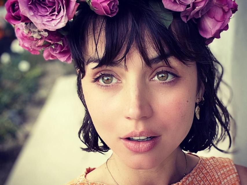 Ana De armas es otra de las celebrities que se atreve con este corte.