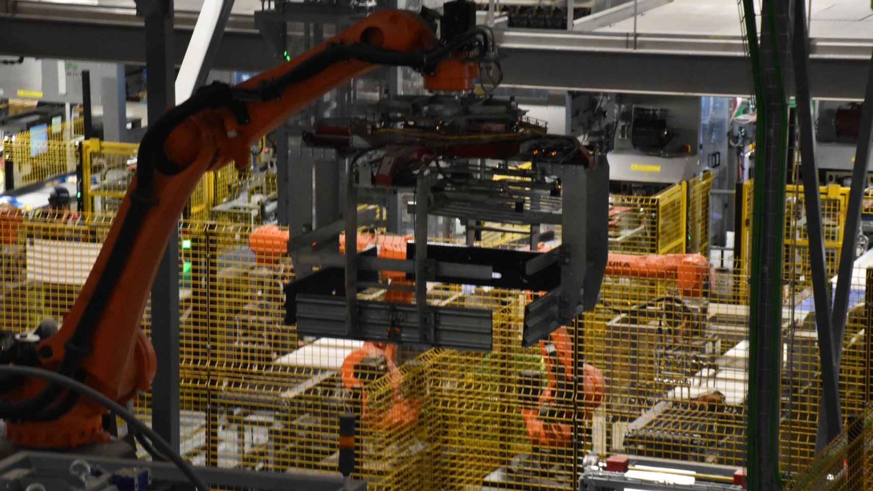 La inversión en la planta ha permitido dotarle de los robots más modernos del mercado