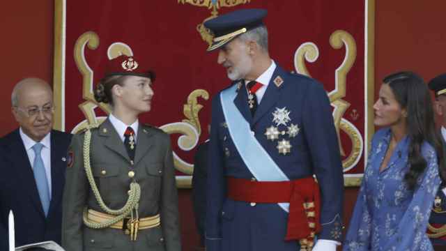 Felipe VI y la Princesa de Asturias en el palco Real, este jueves en el Día de la Hispanidad.