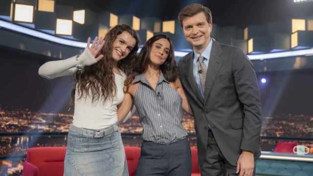 Macarena García, Amaia y Marc Giró en 'Late Xou'.