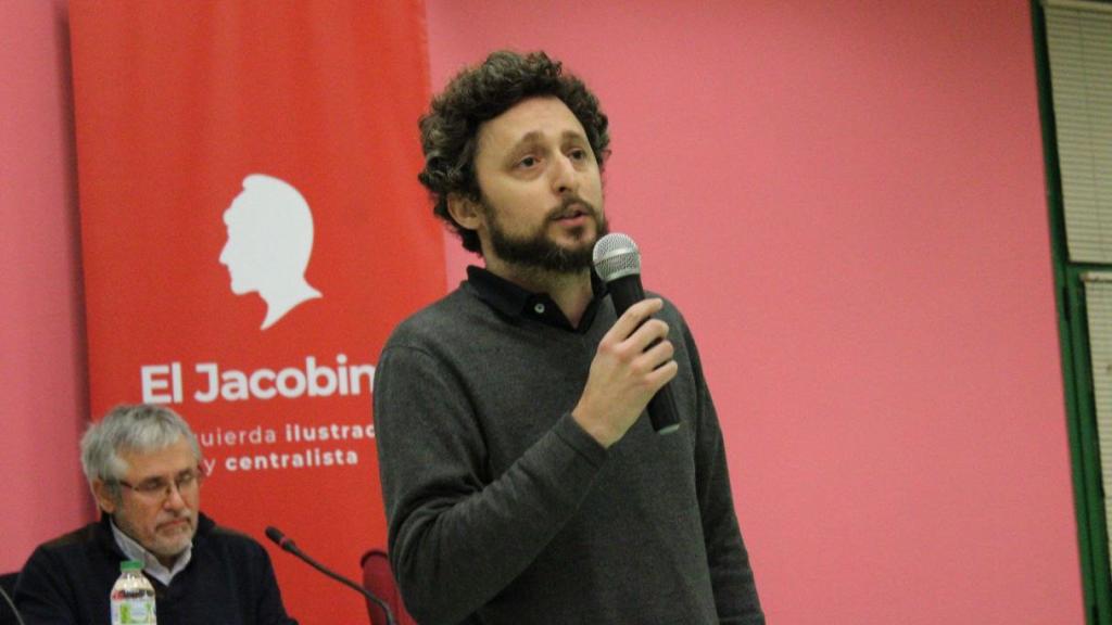 El actor y director residente en Valladolid, Jon Viar, durante un acto de El Jacobino.