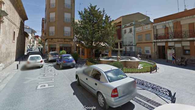 Plaza de la Iglesia de Villamalea (Albacete). Foto: Google Maps.