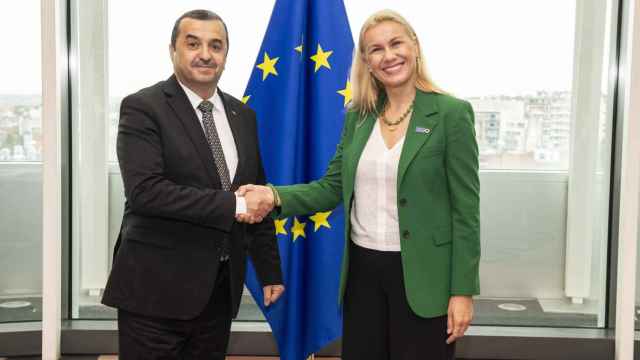 La comisaria europea de Energía y el ministro de Energía y Minas argelino, Mohamed Arkab