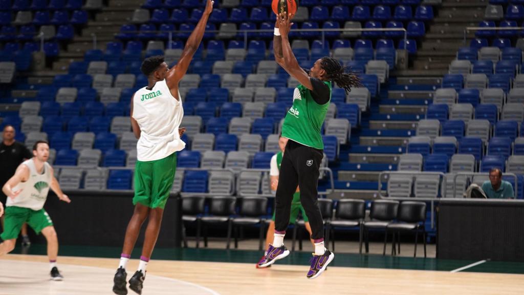 Kendrick Perry durante un entrenamiento con el Unicaja de Málaga