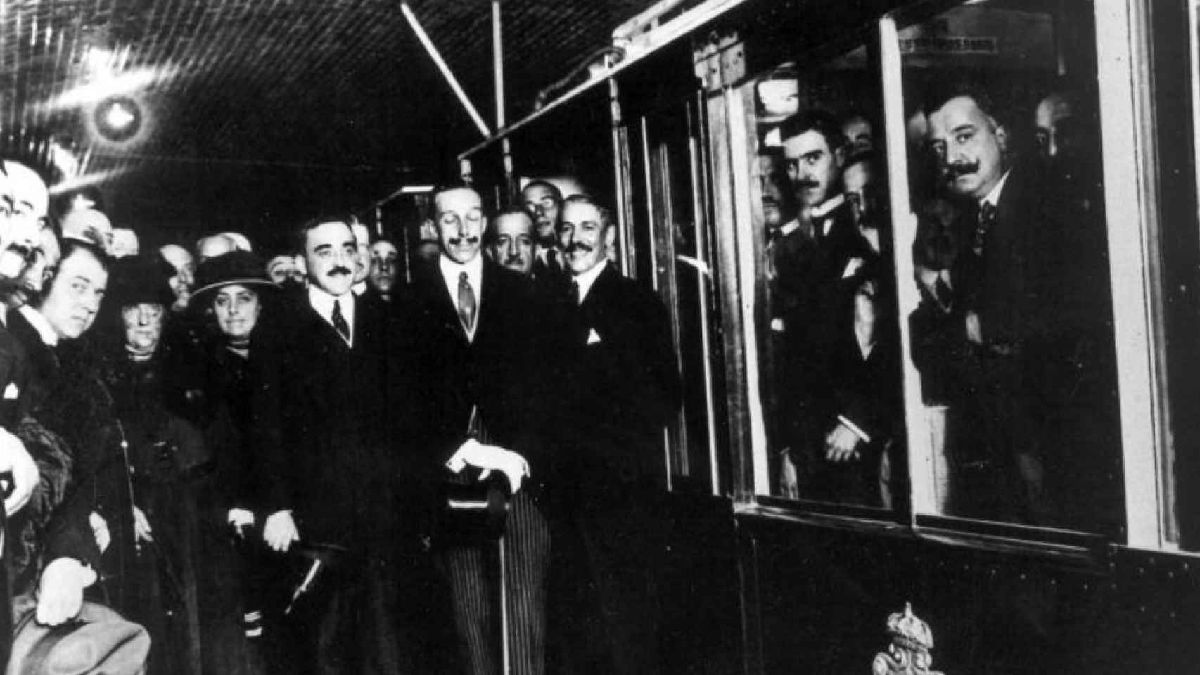 Alfonso XIII en la inauguración de Metro en 1919.