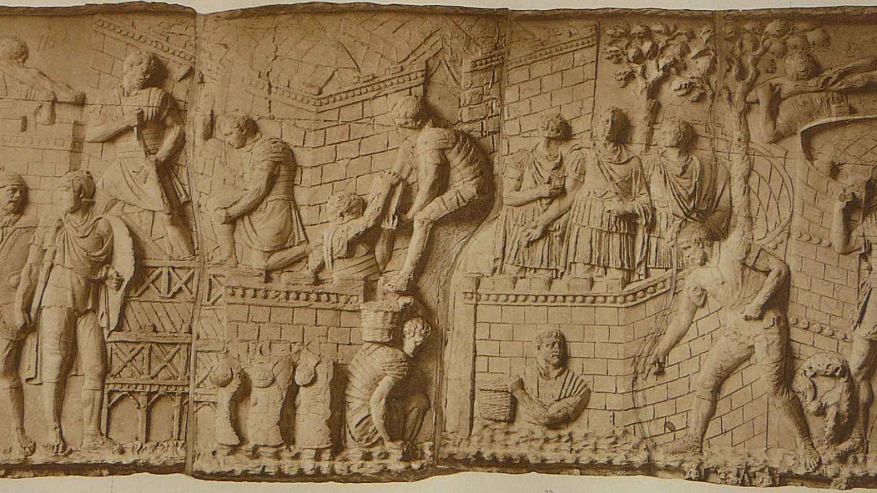Legionarios romanos construyendo un fuerte según la columna Trajana