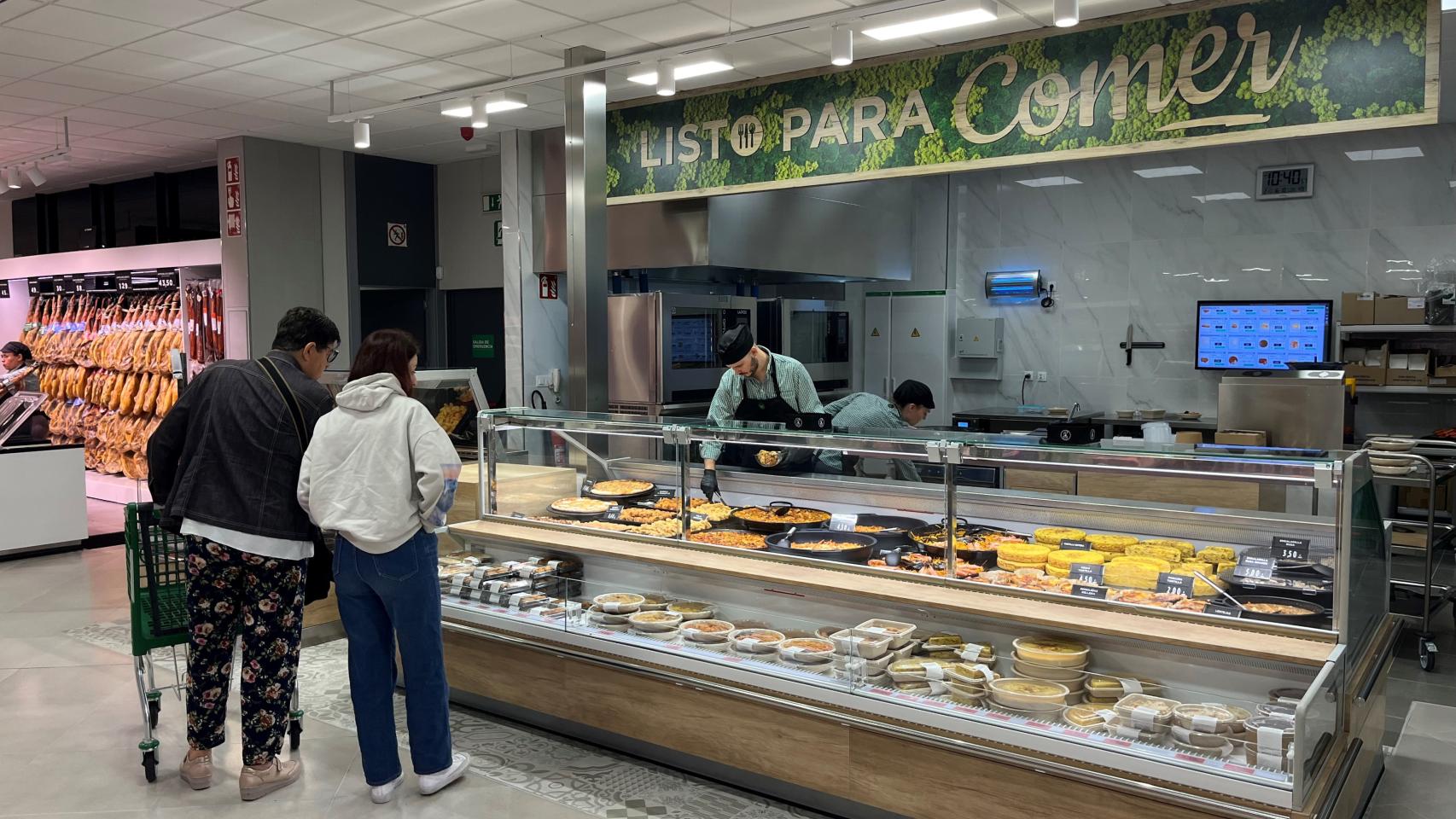 Mercadona inaugura un supermercado en Arroyo (Valladolid)