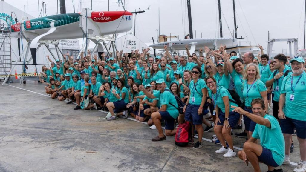 Los voluntarios de la Copa América de Vela posan en una imagen de archivo.