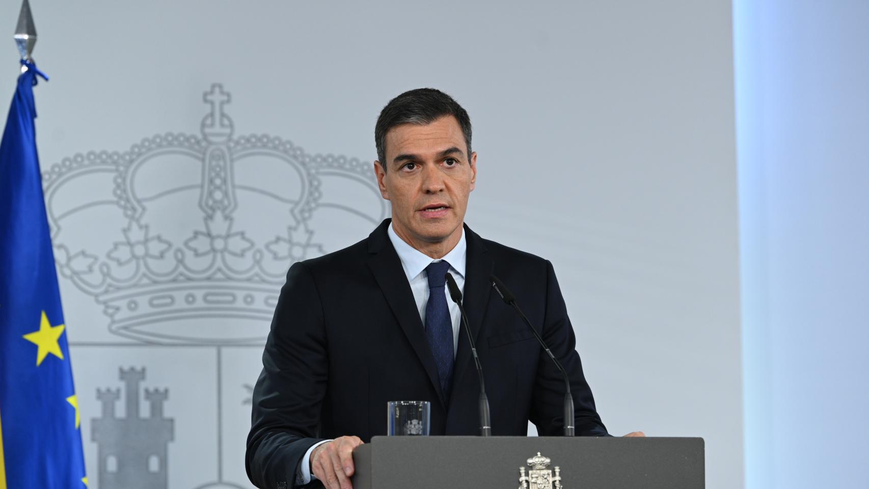 Sánchez incumple los plazos que se fijó para justificar la amnistía y lleva la inquietud al PSOE