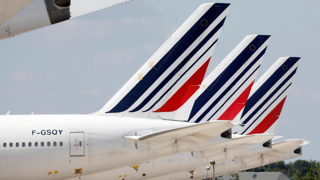 Varios aviones de la aerolínea francesa Air France.