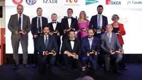 Foto de familia de los galardonados con los premios Titanes de las Finanzas, de Foro Ecofin.