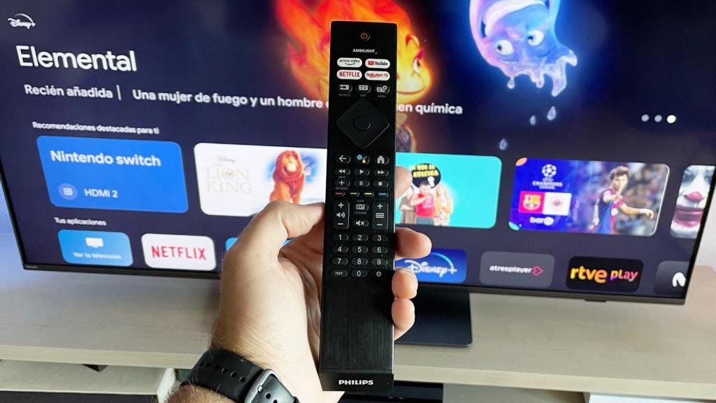 El televisor Philips The One 8808.