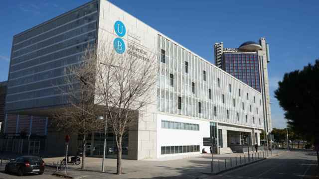 Facultad de Medicina de la Universidad de Barcelona, en L'Hospitalet de Llobregat, donde se encuentra el laboratorio.