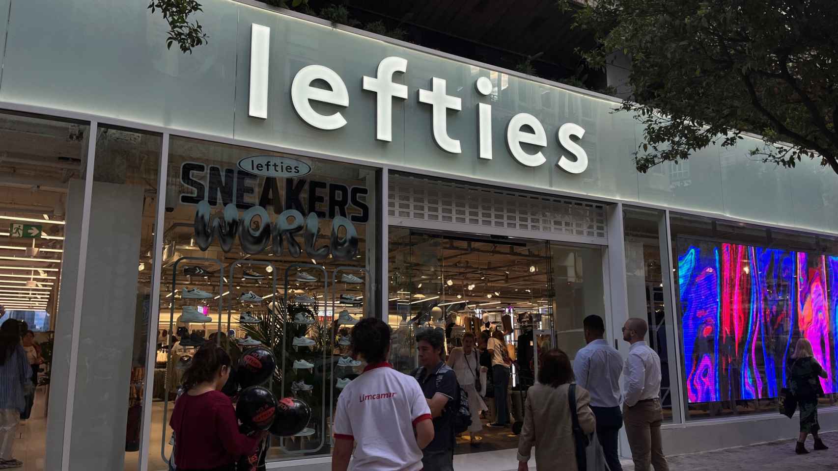Tienda de Lefties en Valencia.