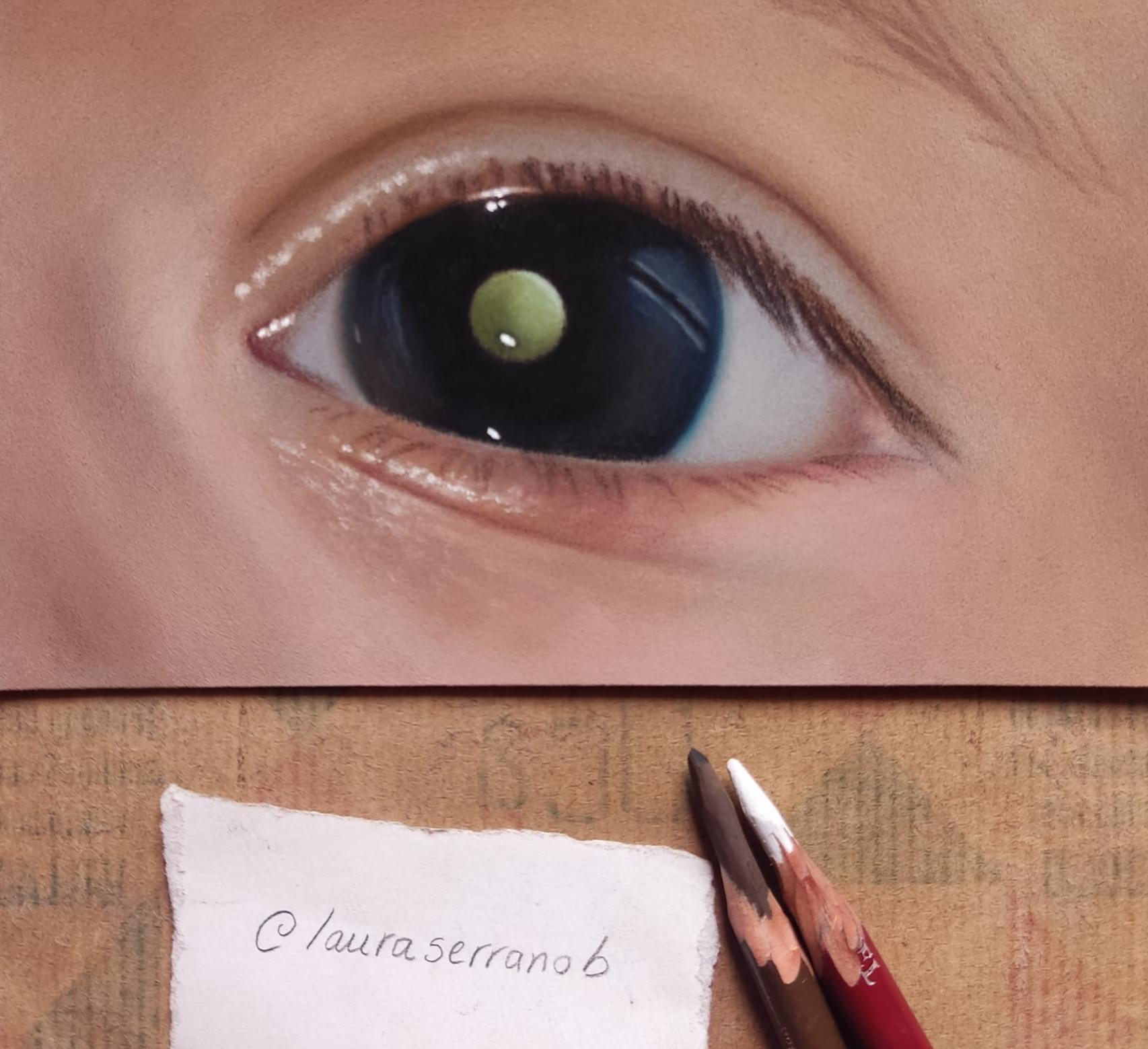 Dibujo del ojo de Jorge realizado por Laura Serrano