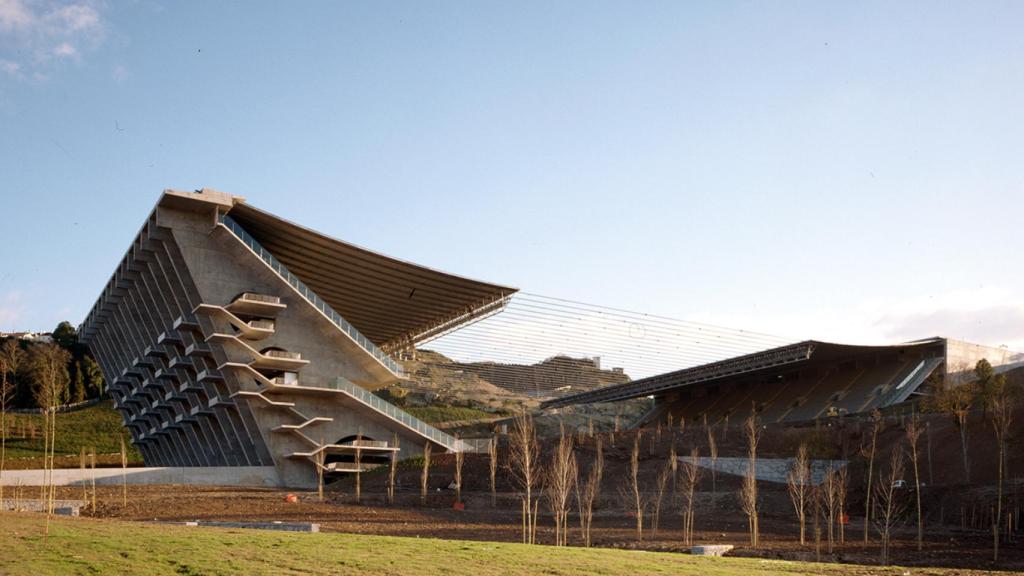 Estadio de Braga, por Eduardo Souto de Moura.