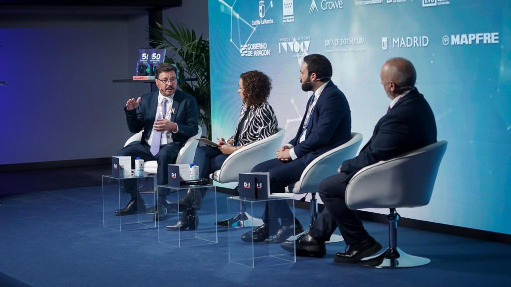 Guillermo Santamaría (Extremadura), Noelia Hernández (D+I), Ángel Niño (Ayuntamiento de Madrid) y Juan Cruz Cigudosa (Navarra).