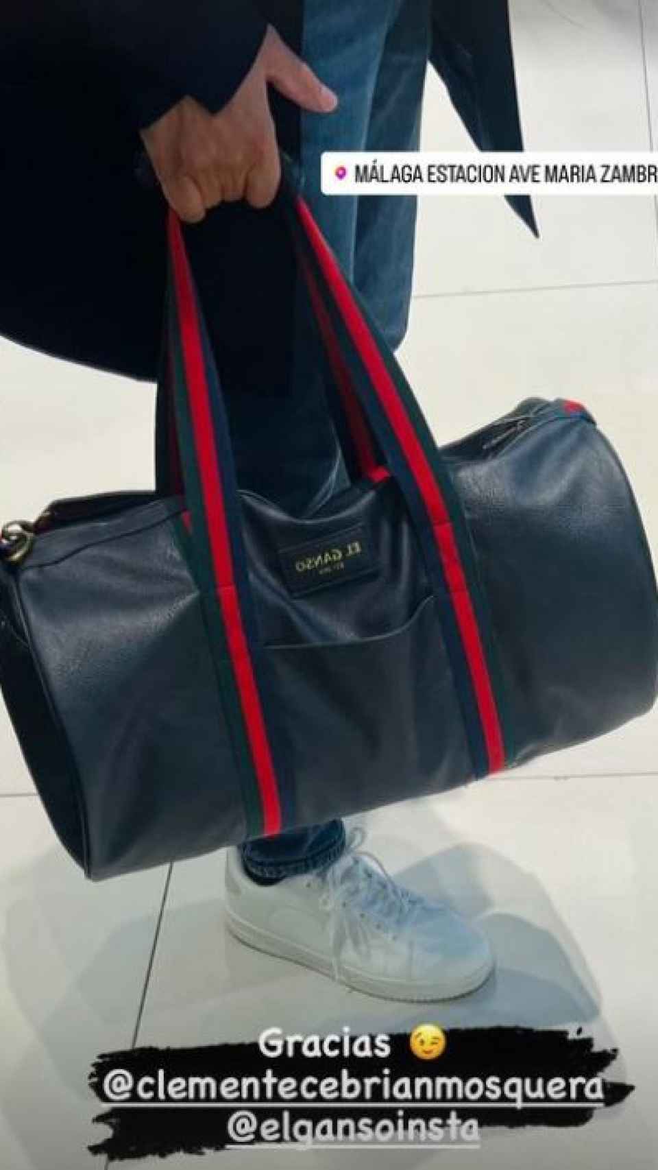 La bolsa que ha lucido Albert Rivera en su última publicación de Instagram.