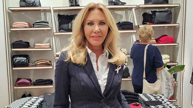 Norma Duval asiste a la apertura de una tienda de moda en Barcelona.