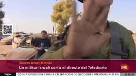 La interrupción de un soldado israelí al equipo de 'Telediario' de TVE.
