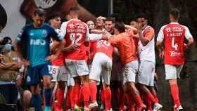 Los jugadores del Braga celebran un gol